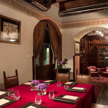 Otel Copernicus 5*