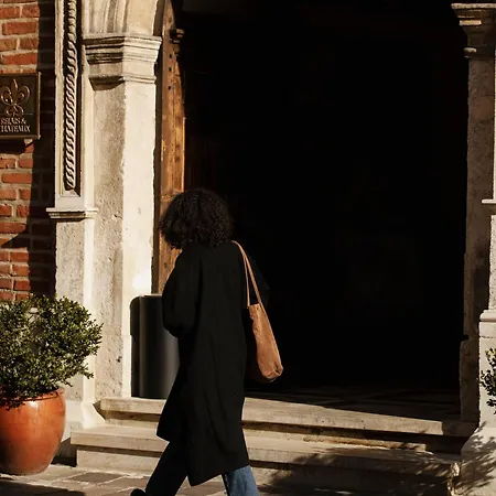 Copernicus Ξενοδοχείο 5*