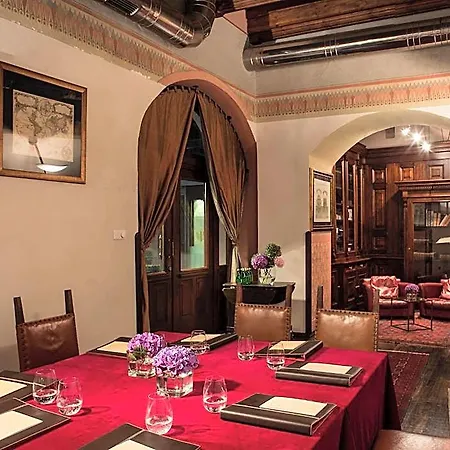 Copernicus Hotel